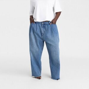 KBB by KAHLANA Women's High-Rise Barrel Leg 'The Devin Jean' - Medium Wash 26